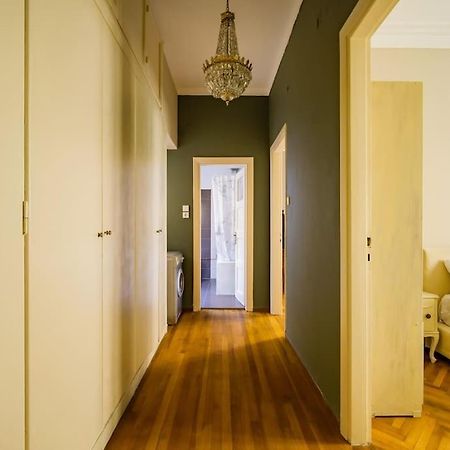 Emporikon Apartment Steps From Historic Center Athen Eksteriør bilde